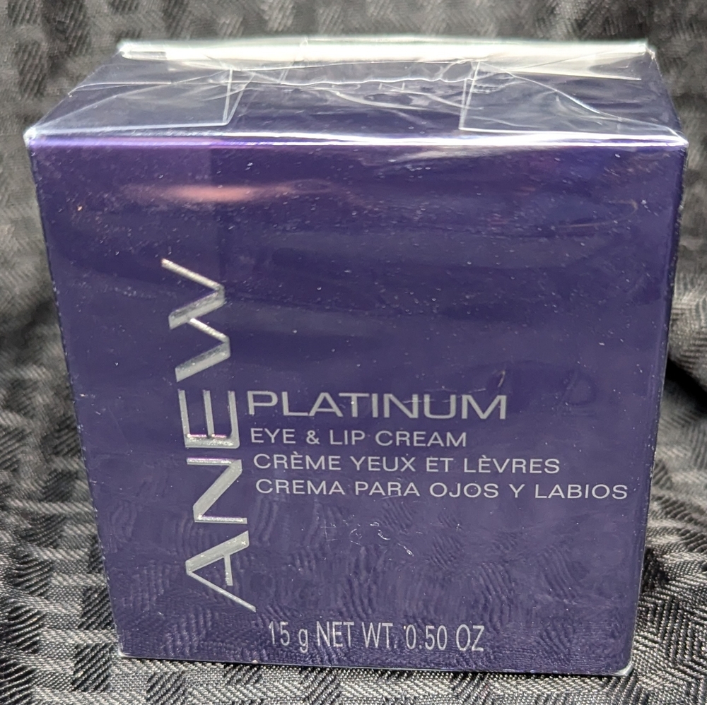 Anew Platinum Eye & Lip Cream.